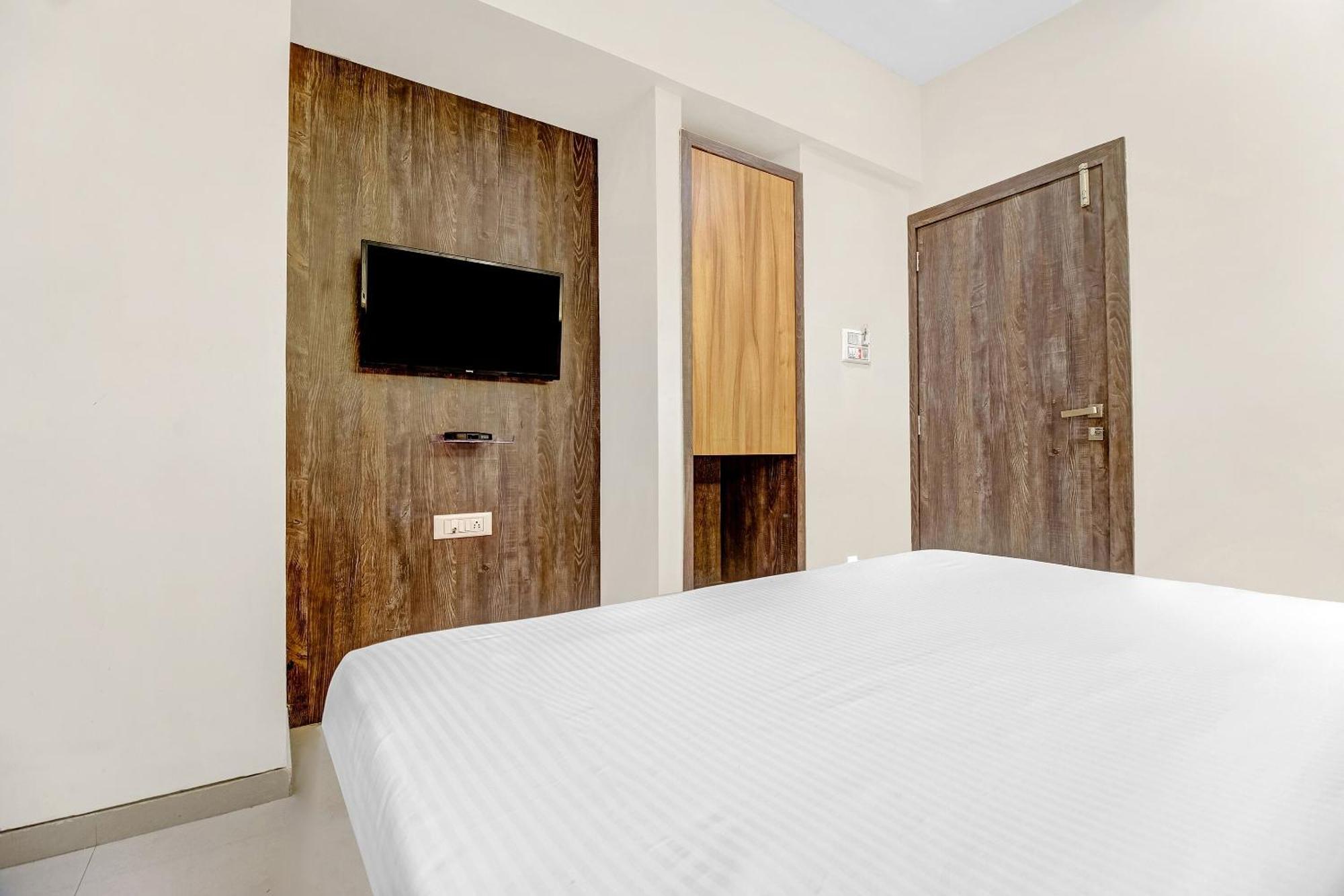 Collection O Shubharambh Lodging And Boarding Dombivli Ngoại thất bức ảnh